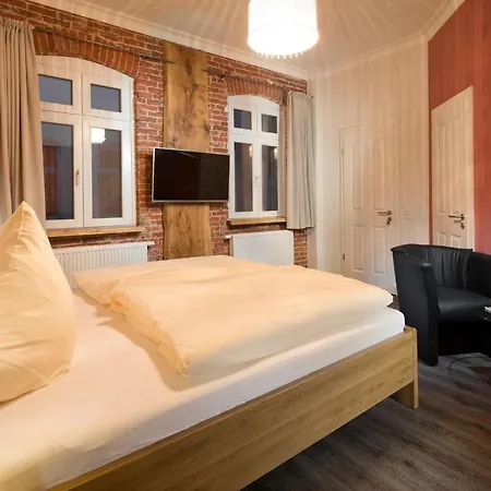 Couette-café Haus Elimar Weber 3*